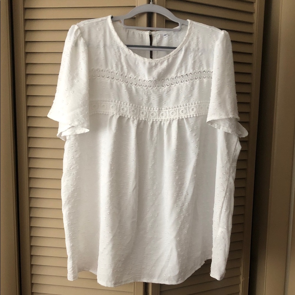 Elegant White Lace Trim Blouse